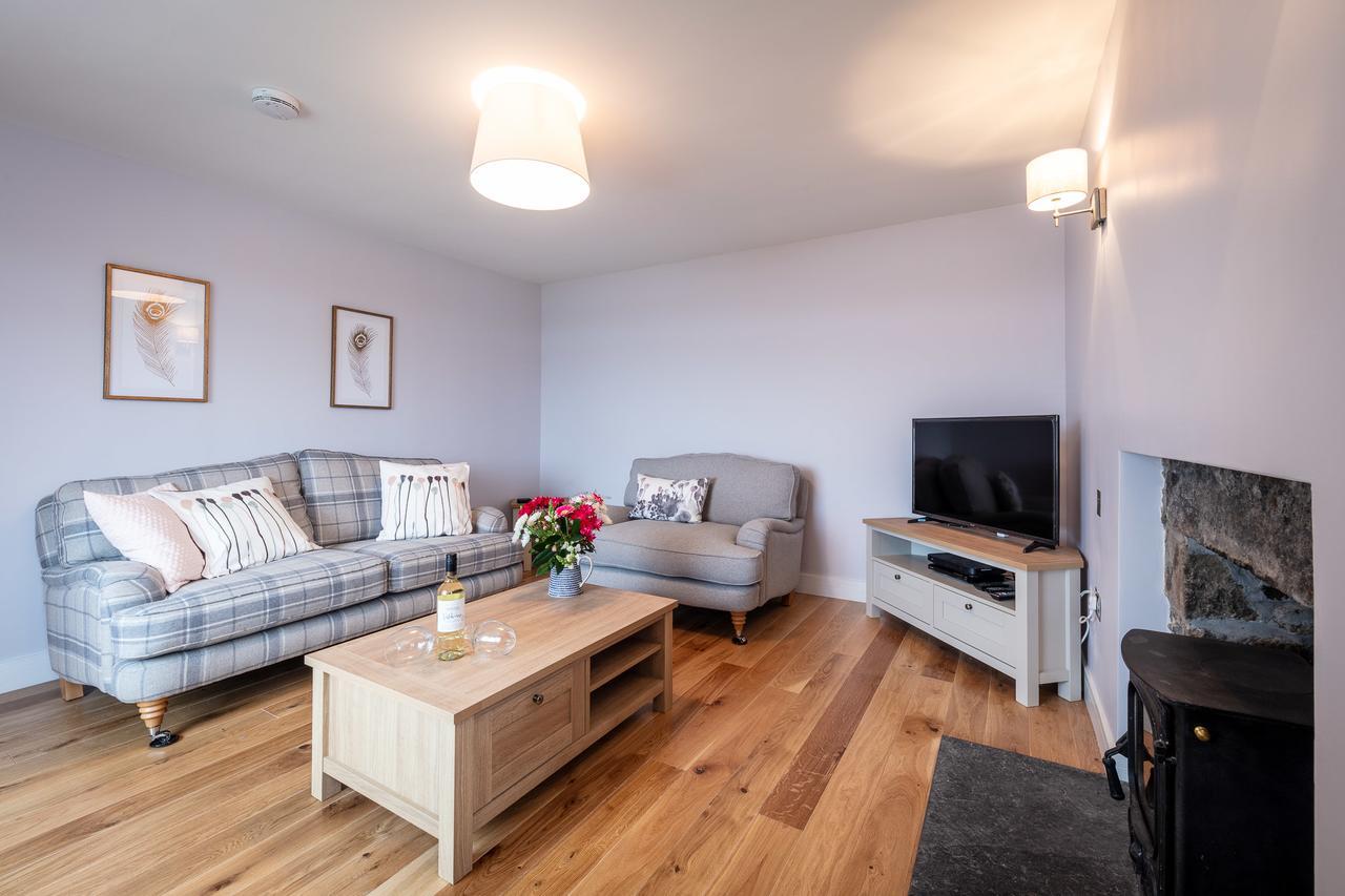 Lochside Villa Staffin Luaran gambar